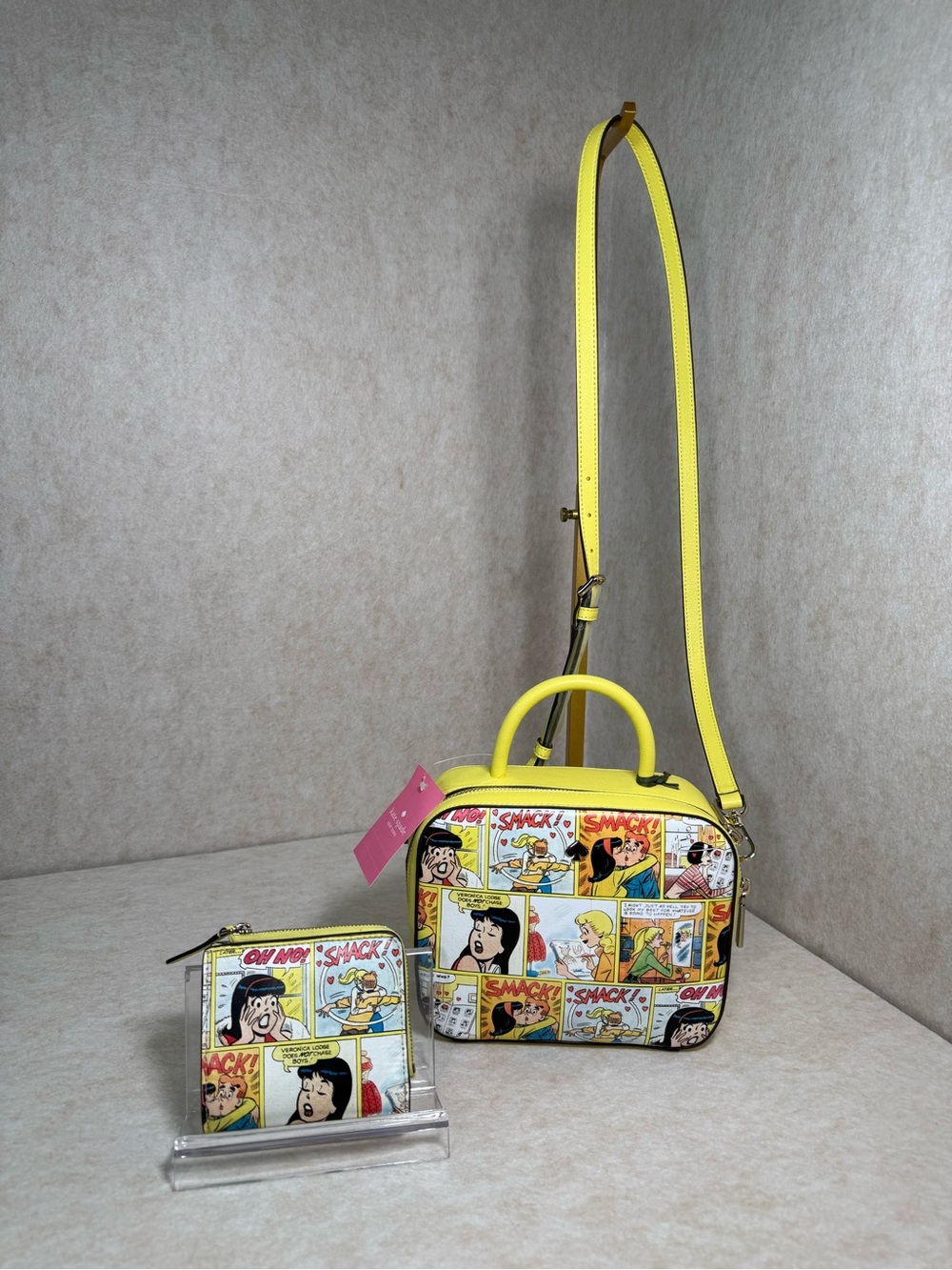 Kate Spade Archie Comic-Print Top Handle Camera Bag & Matching Wallet -Rare - Picture 3 of 16